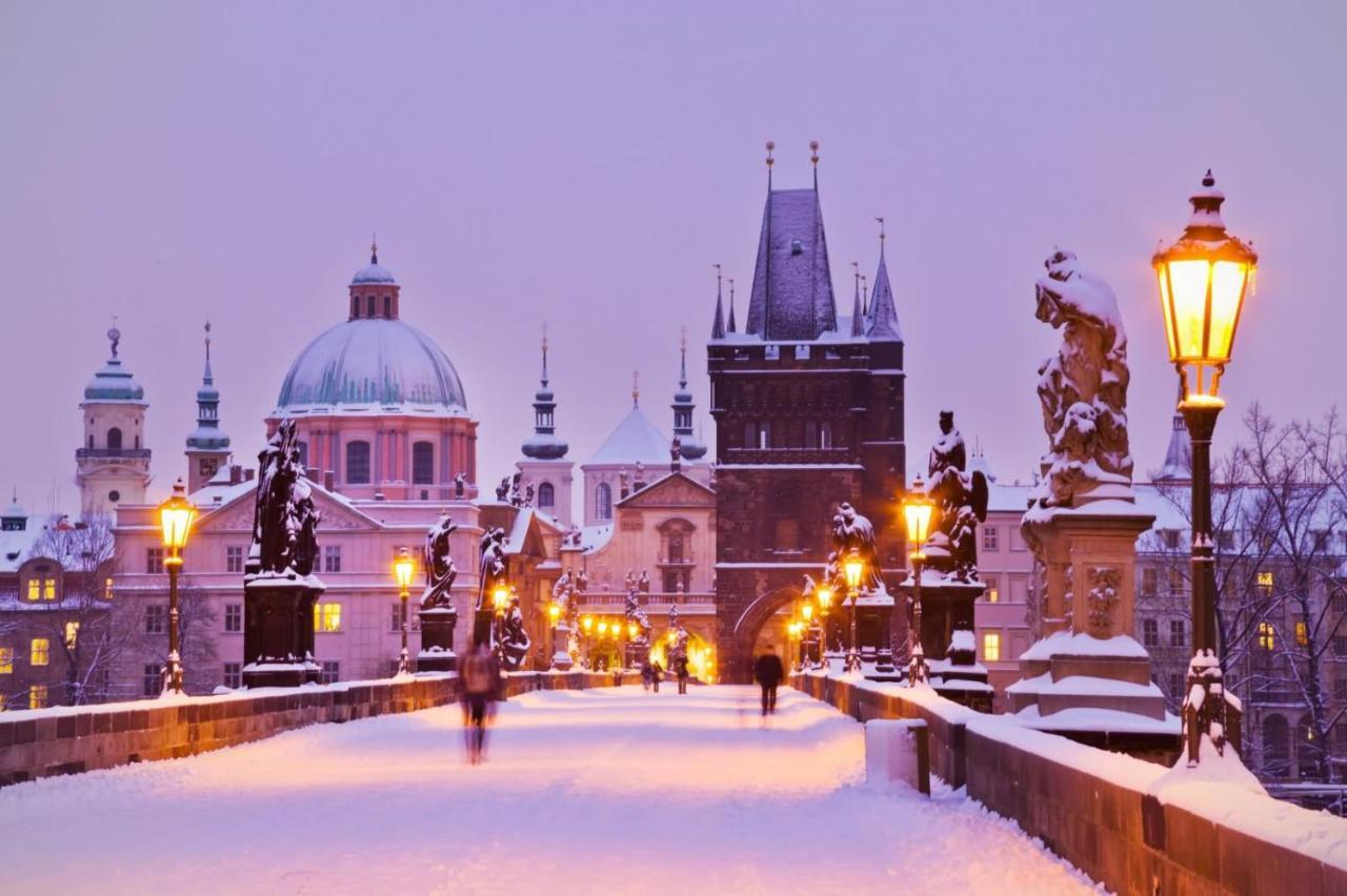 Old Town Square Apartments By Michal&Friends Prag Exteriör bild